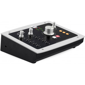 Audient-ID22-audio-interface-front
